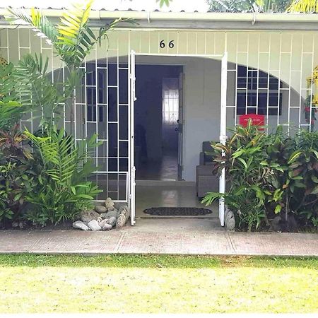 West Coast 1 Bedroom Apartment 66 - Close To Beach Saint James Exterior photo
