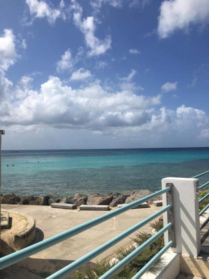 West Coast 1 Bedroom Apartment 66 - Close To Beach Saint James Exterior photo