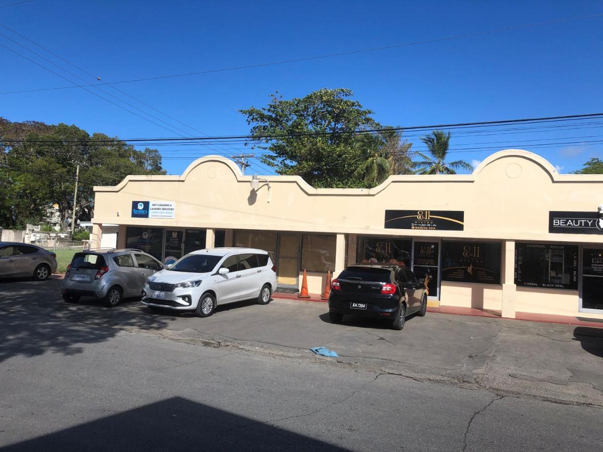 West Coast 1 Bedroom Apartment 66 - Close To Beach Saint James Exterior photo