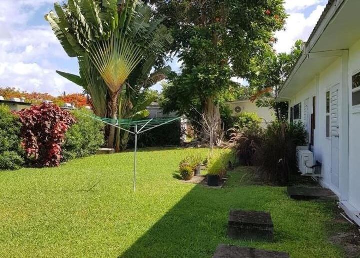West Coast 1 Bedroom Apartment 66 - Close To Beach Saint James Exterior photo